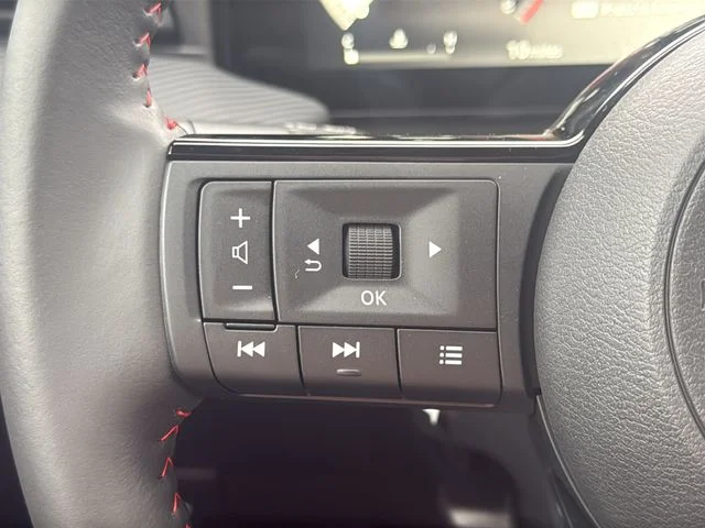 Used 2026 Gray Nissan SR image 17