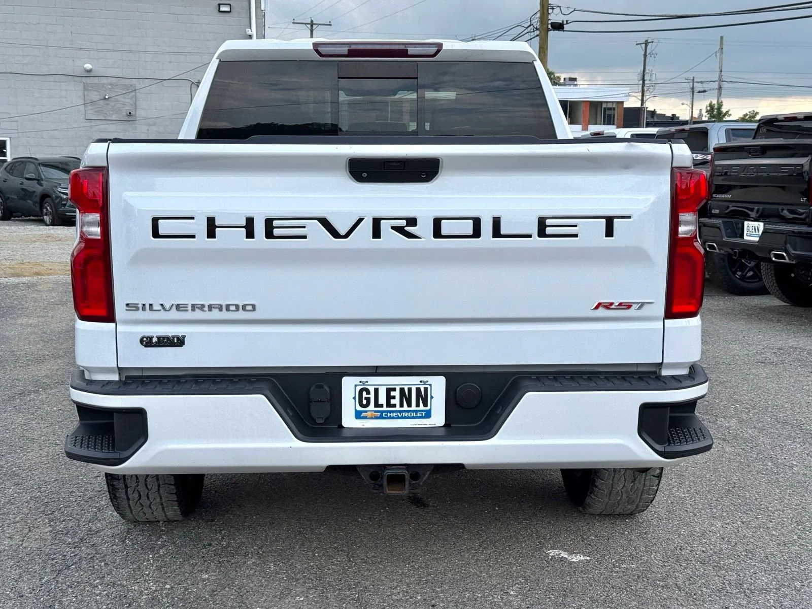 Used 2019 SUMMIT WHITE Chevrolet RST image 6