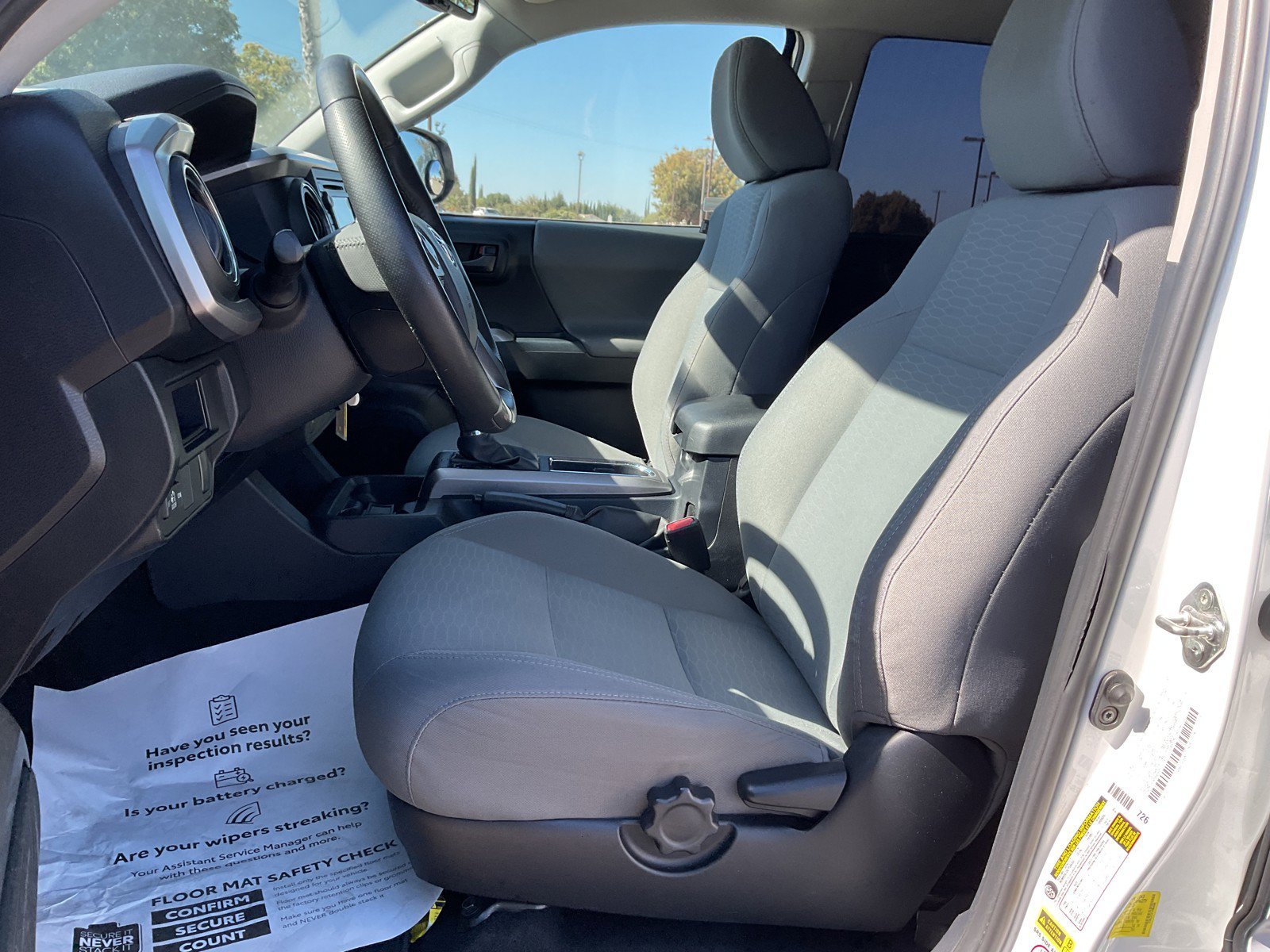Used 2017 Super White Toyota SR5 image 13