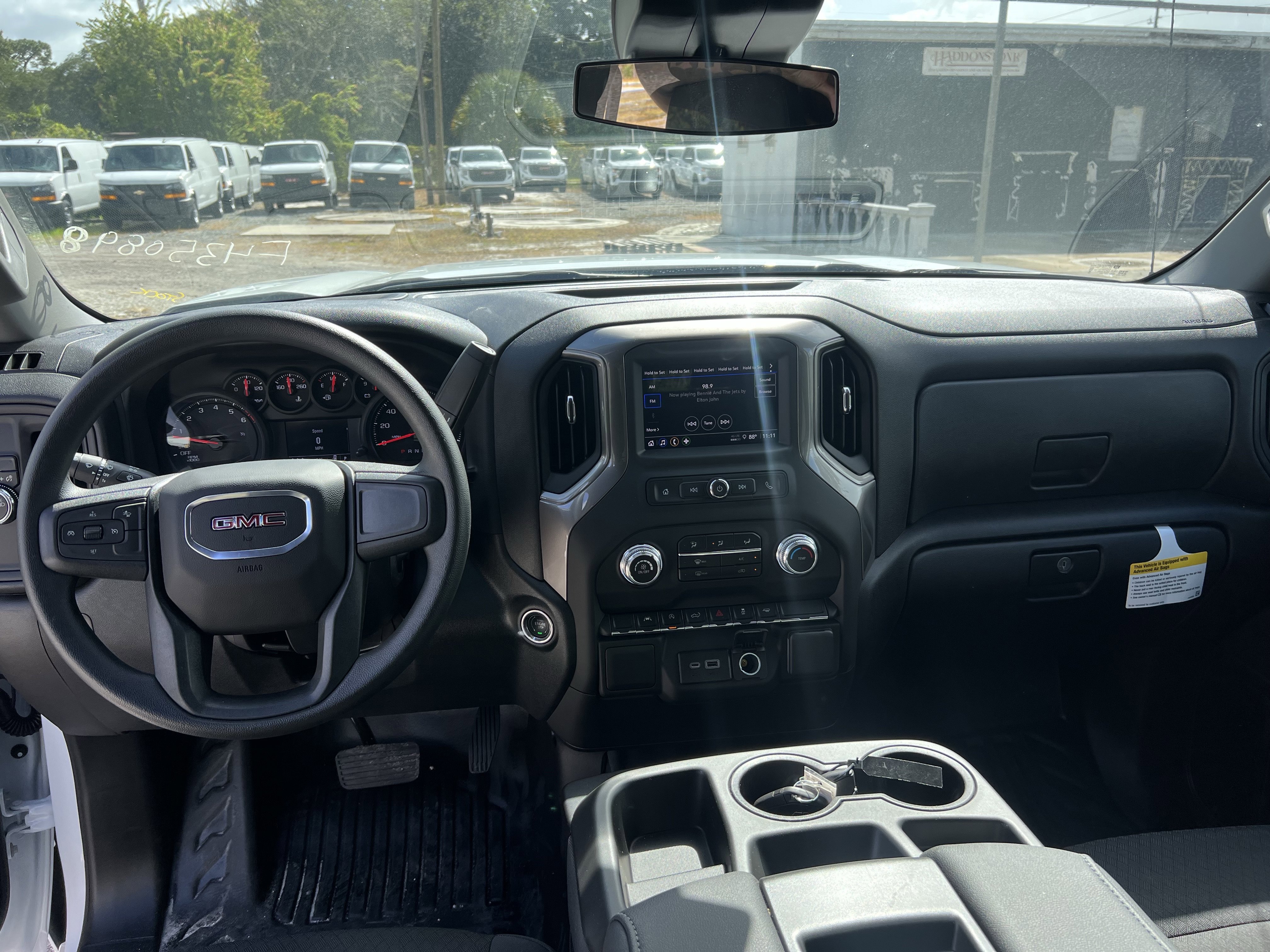 2025 GMC Sierra 1500 Pro - Photo 13