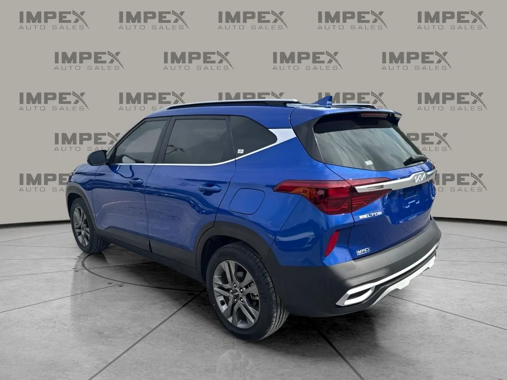 Used 2023 Blue Kia S image 3