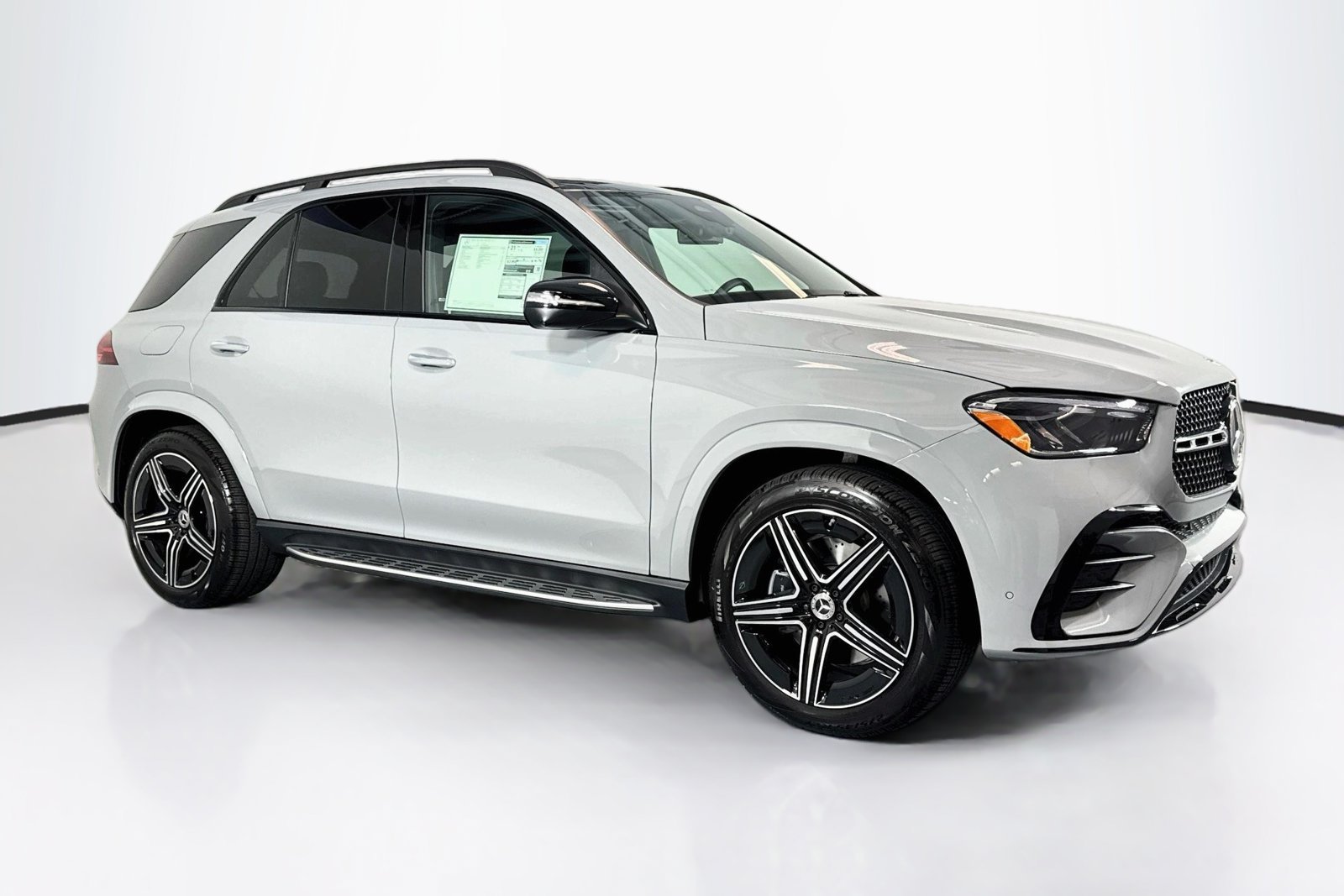 New 2026 MANUFAKTUR Alpine Grey Mercedes-Benz GLE 450 image 3