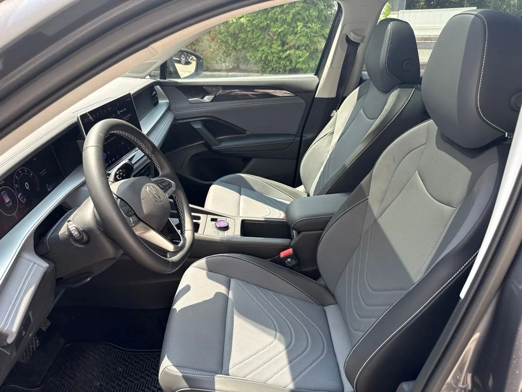 Used 2026 Gray Volkswagen 2.0T SE image 18