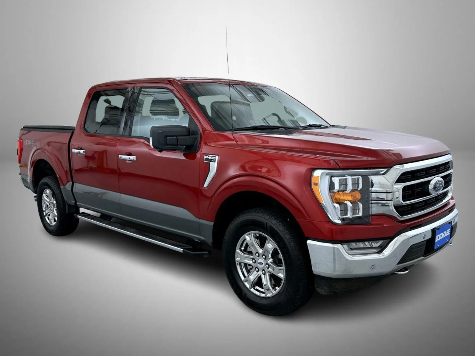 Used 2021 Red Ford XLT image 3