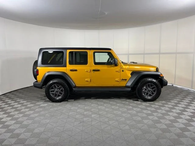Used 2026 Yellow Jeep Sport S image 8