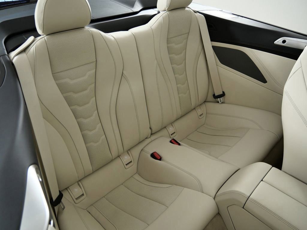 Used 2026 Black Sapphire Metallic BMW 840i image 26