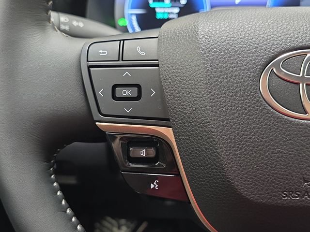 Used 2025 Brown Toyota Limited image 16
