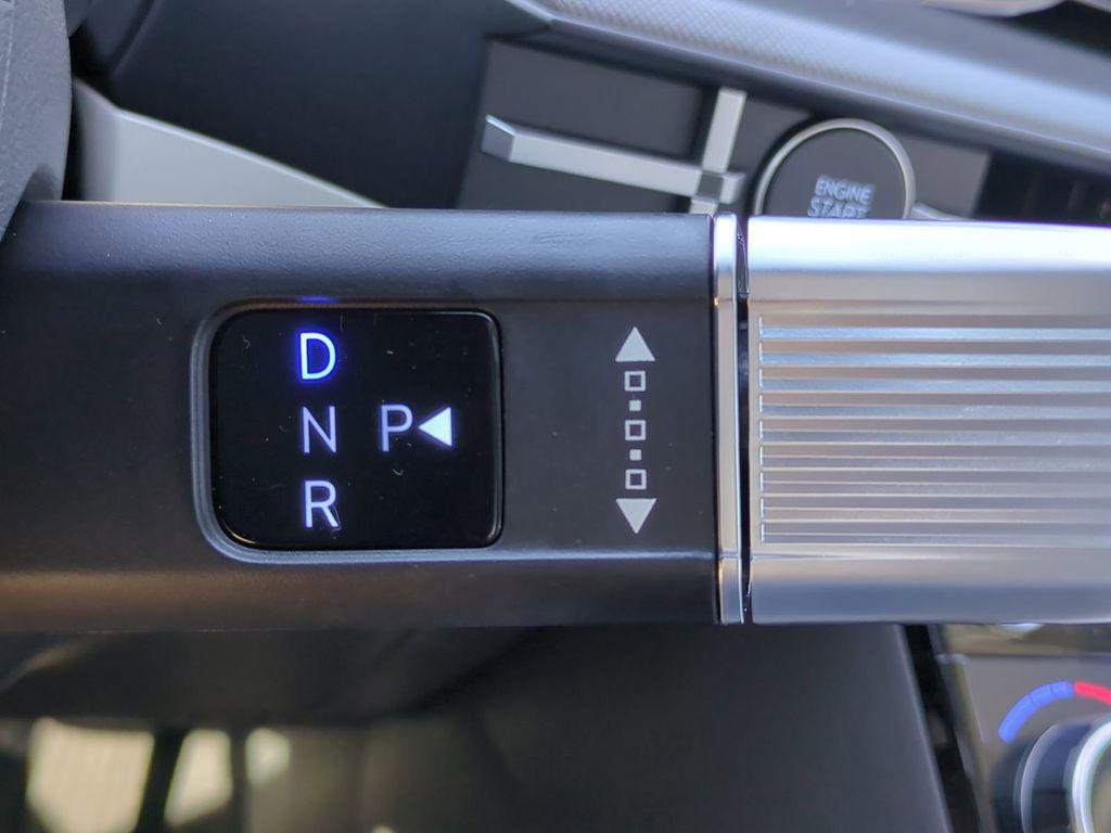 2026 Hyundai Santa Fe SE - Photo 23