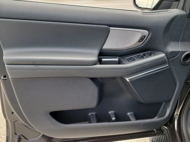 New 2027 Gray Metallic Ford Active image 20