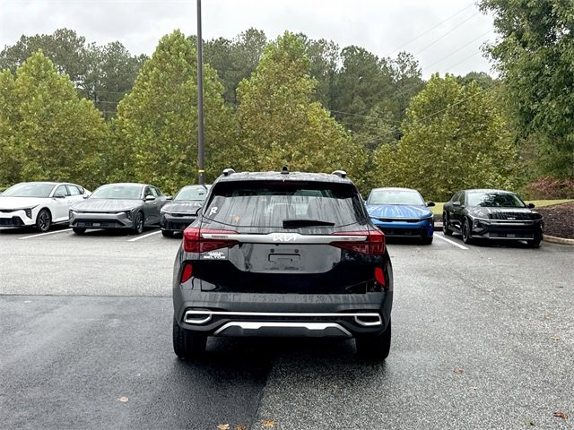 2023 Kia Seltos SX photo 4