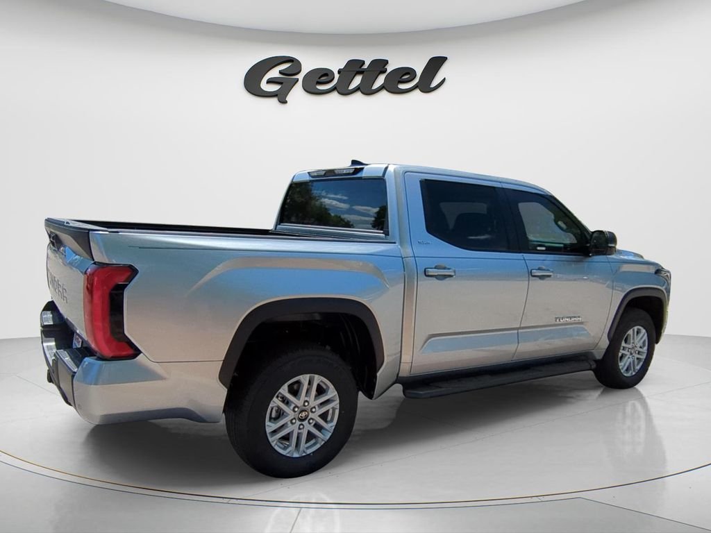 2026 Toyota Tundra SR5 - Photo 10