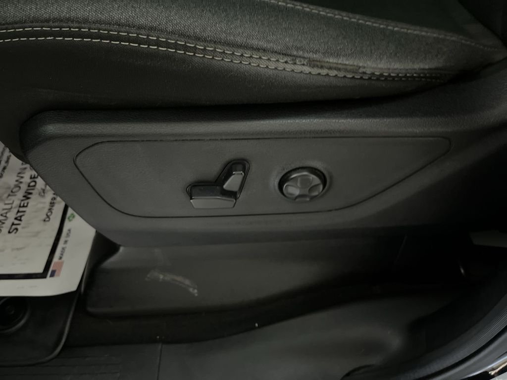 Used 2019 Black Ram Big Horn/Lone Star image 16