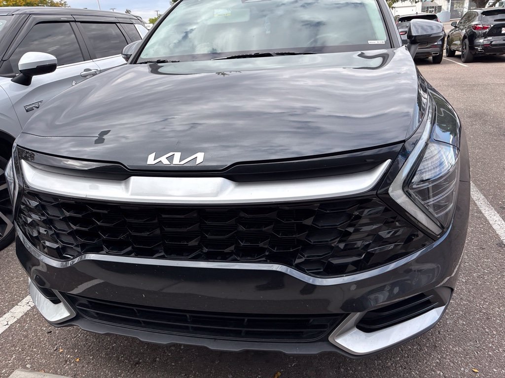 Used 2024 Gray Kia EX image 5