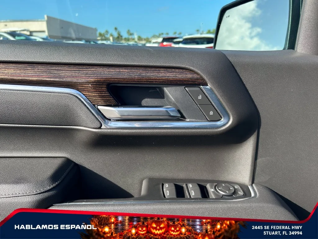 New 2026 Onyx Black GMC Elevation image 22
