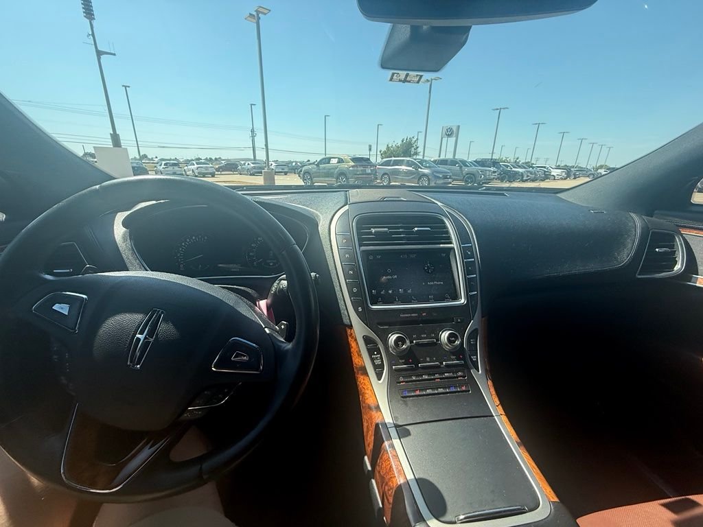 Used 2016 Bronze Lincoln Reserve image 11