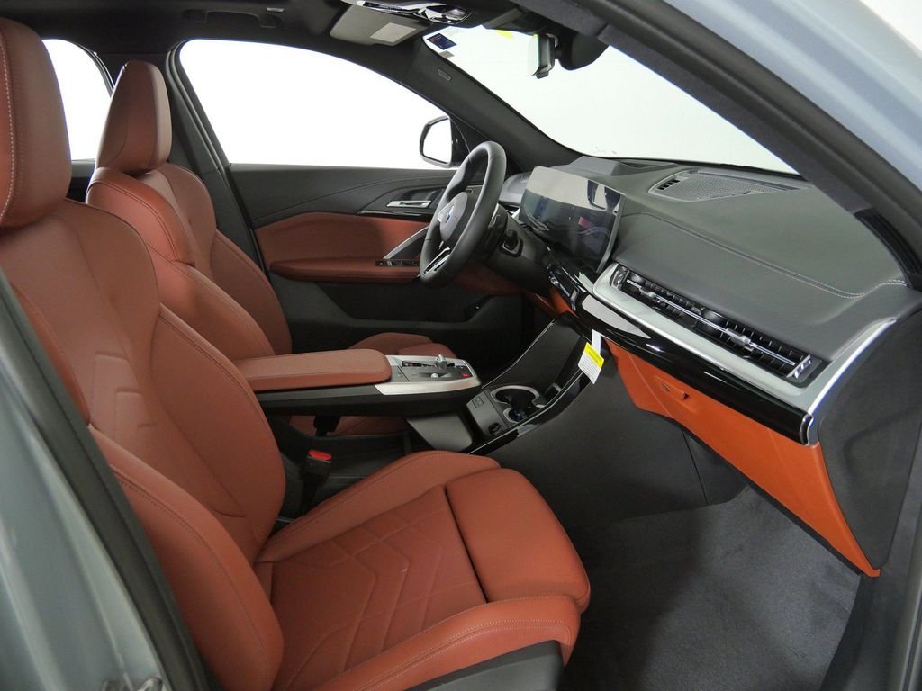 New 2026 Brooklyn Grey Metallic BMW xDrive28i image 21
