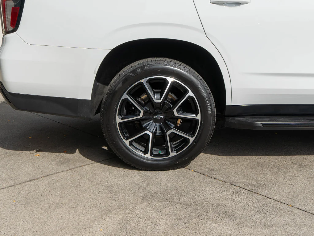 Used 2021 White Chevrolet RST image 41
