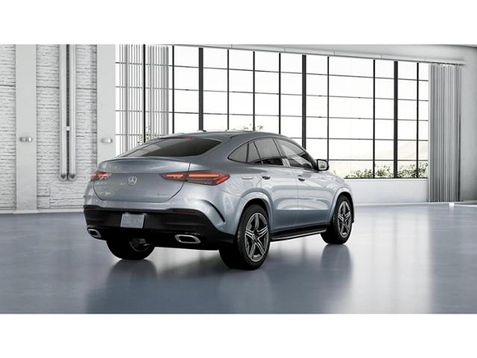 Used 2025 Cirrus Silver Metallic Mercedes-Benz 4MATIC® image 21