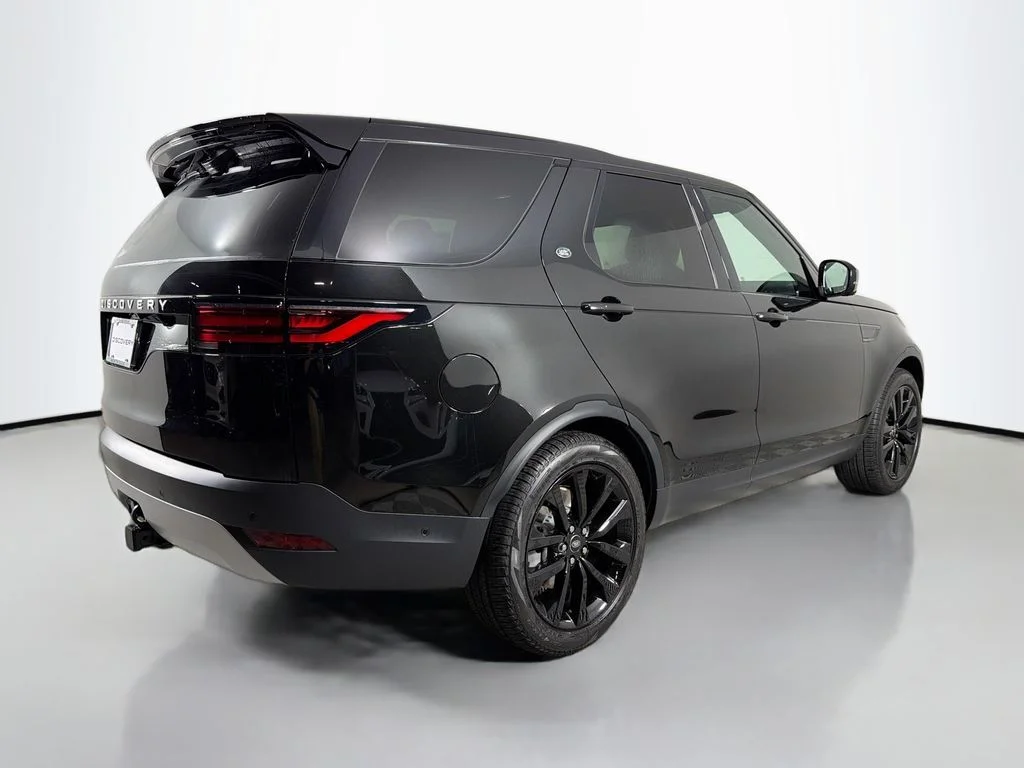 New 2026 Santorini Black Land Rover S image 5