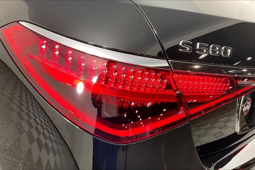 2026 Mercedes-Benz S-Class S 580 - Photo 24