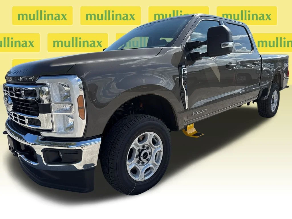New 2026 Gray Ford XLT image 16