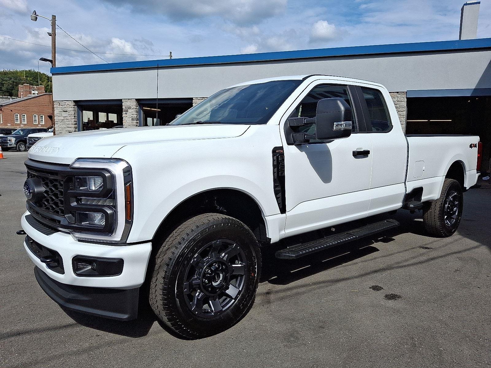 New 2026 Oxford White Ford F-350® XL image 2