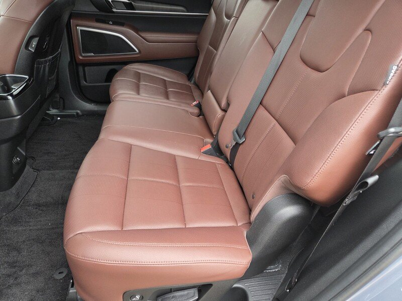 Used 2024 Silver Kia EX image 23