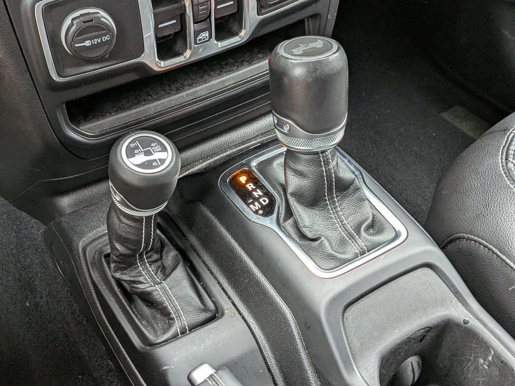 Used 2023 Gray Jeep Sahara 4xe image 17