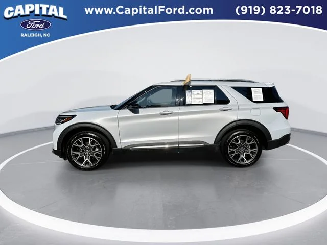 Used 2025 White Ford Platinum image 5