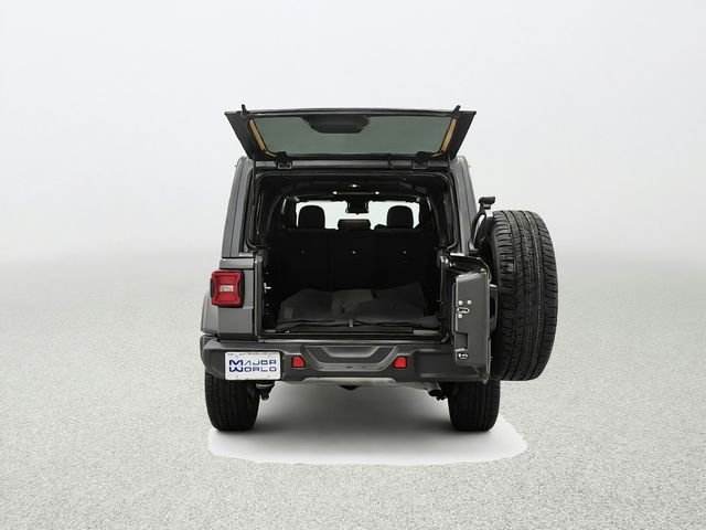 Used 2025 Gray Jeep Sahara 4xe image 19