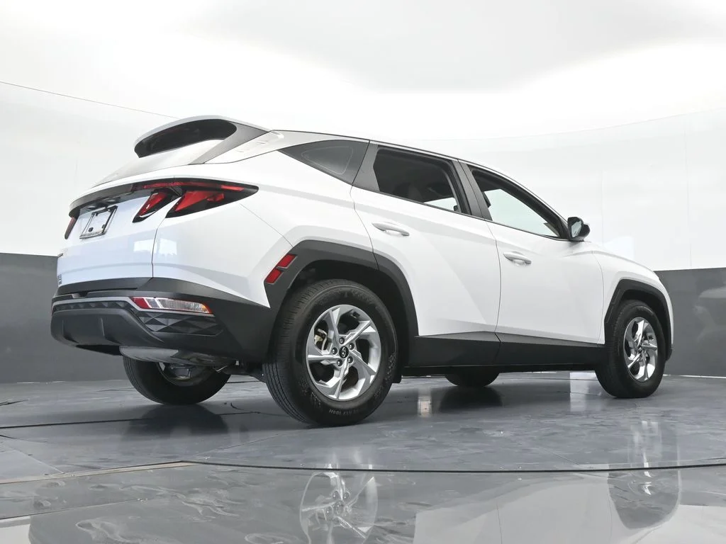 Used 2024 White Pearl Hyundai SE image 53