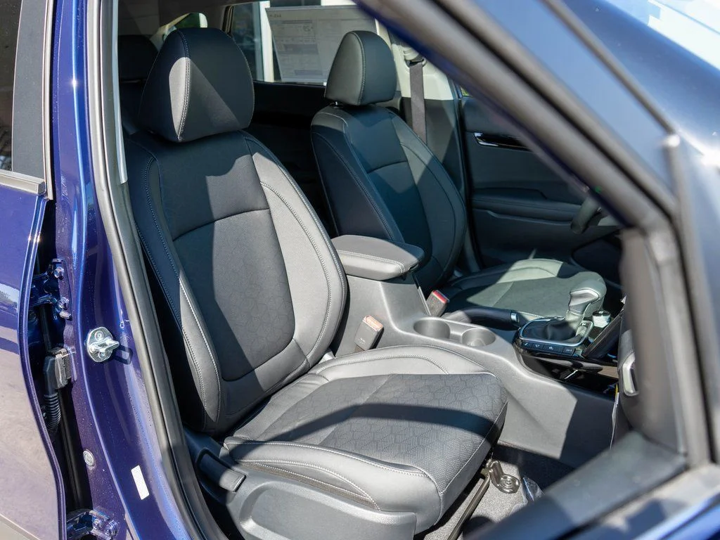 New 2026 Dark Ocean Blue Kia EX image 9