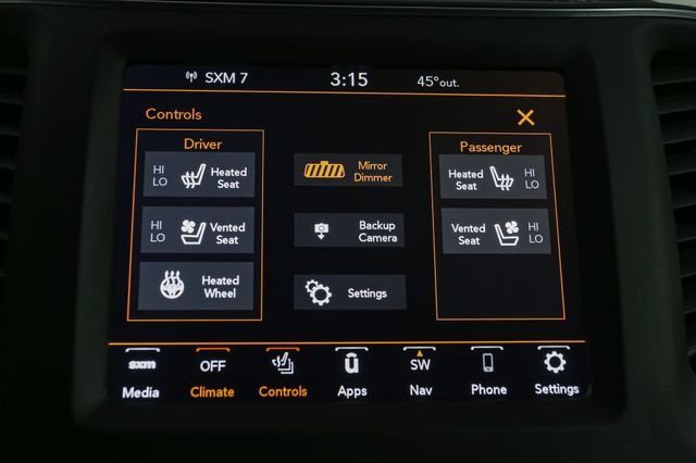 Used 2023 Black Jeep Altitude image 24
