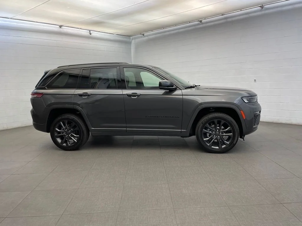 New 2026 Gray Jeep Limited Reserve image 2