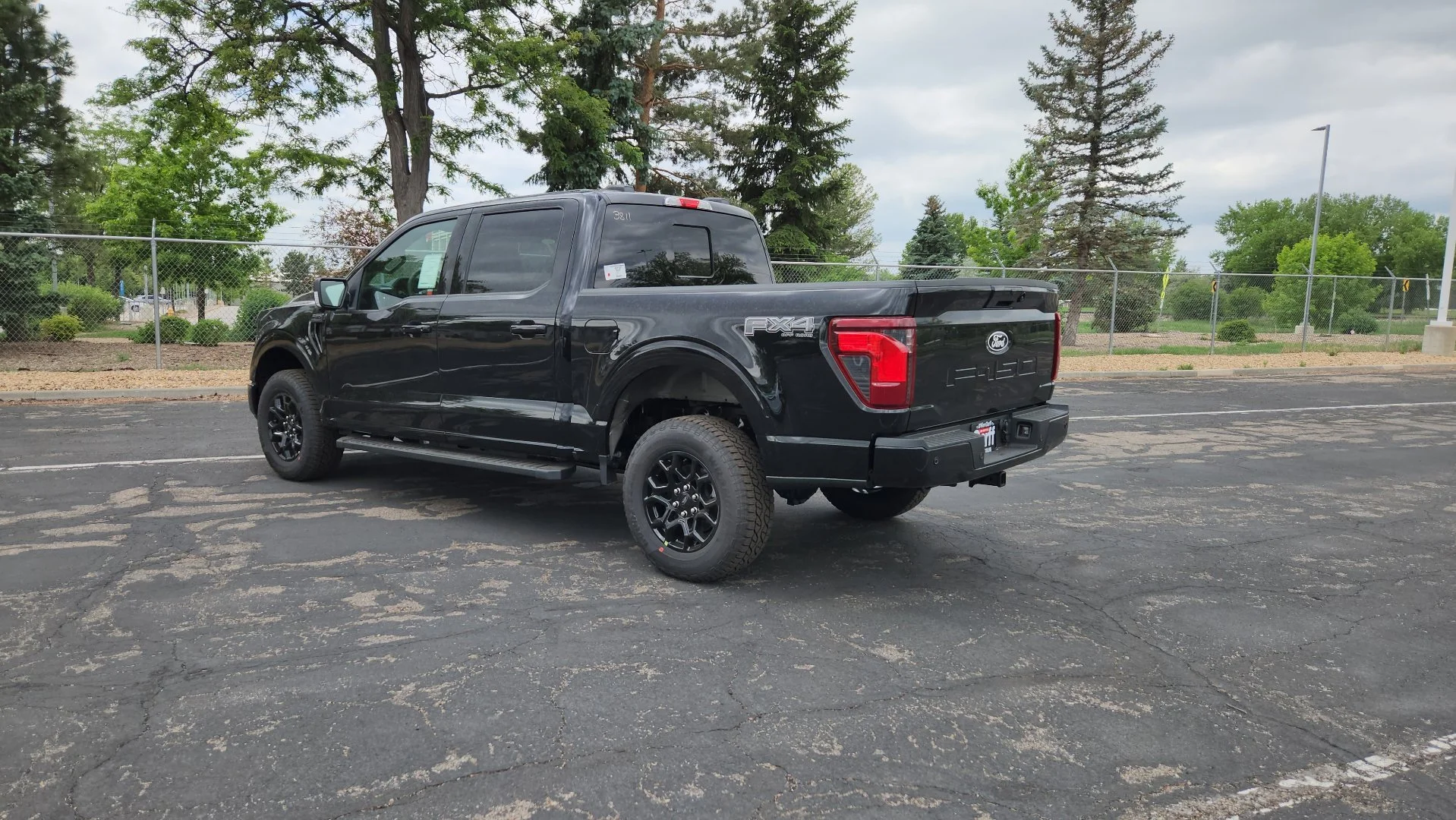 New 2026 Agate Black Metallic Ford XLT image 8
