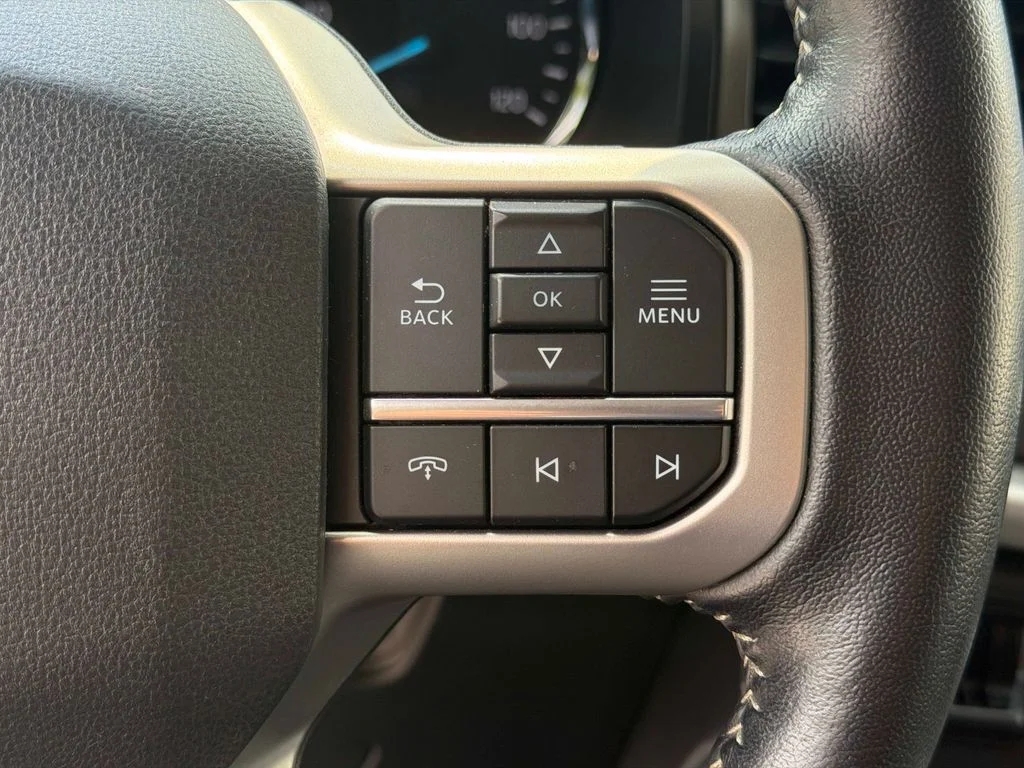 Used 2023 Star White Ford XLT image 29
