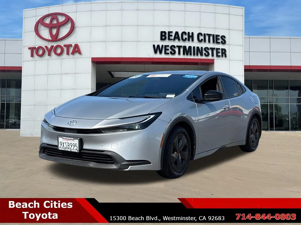 Certified Used 2024  Toyota LE image 6