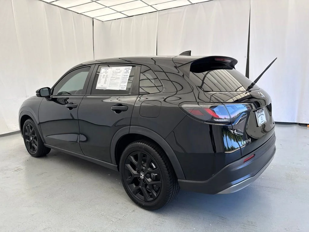Used 2025 Black Honda Sport image 5