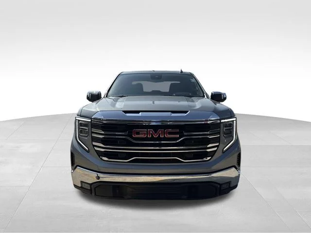 Used 2026 Silver GMC SLT image 4
