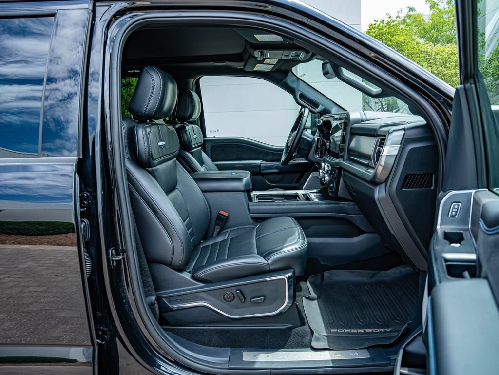 Used 2025 Black Ford Platinum image 37