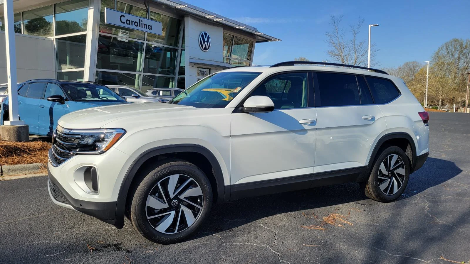 New 2026 Opal White Pearl Volkswagen 2.0T SE w/Technology image 1