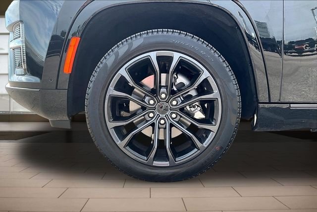 Used 2026 Black Jeep Summit Obsidian image 8