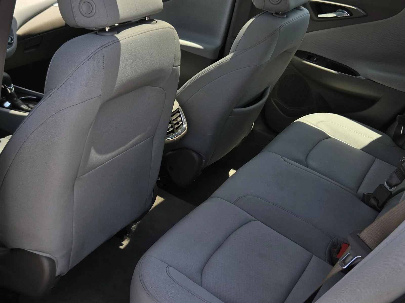 Used 2024 Mineral Gray Metallic Chevrolet LT image 29
