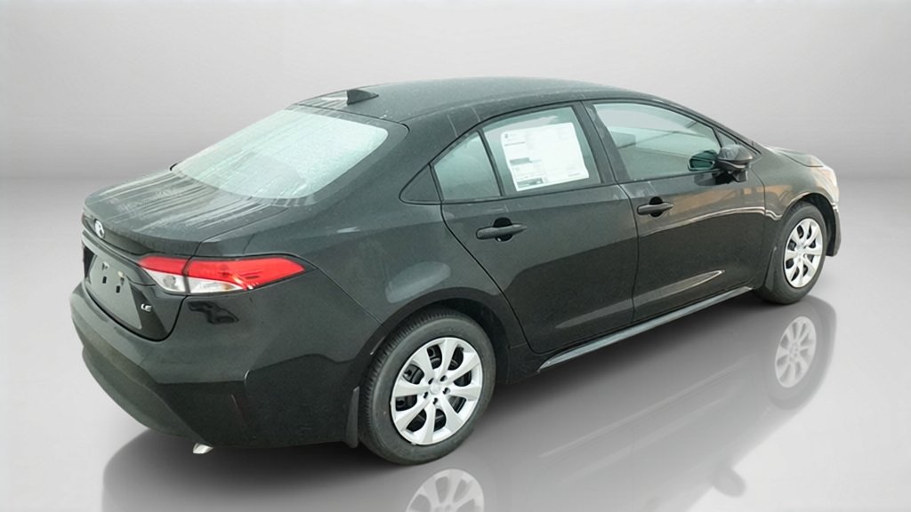 New 2027 Inked Toyota LE image 9