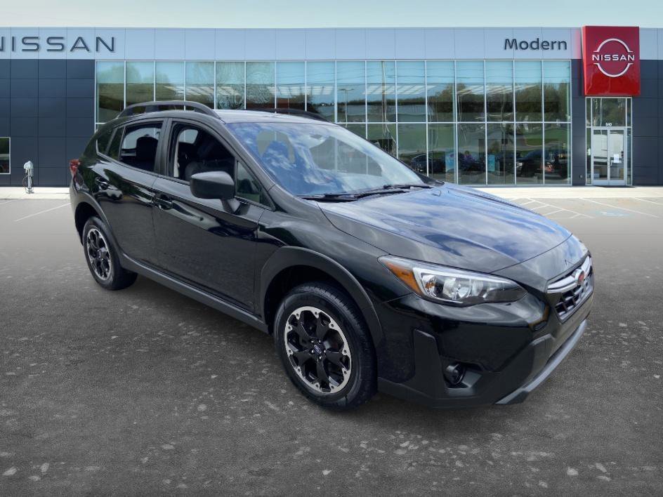 Used 2022 Crystal Black Silica Subaru Base image 3