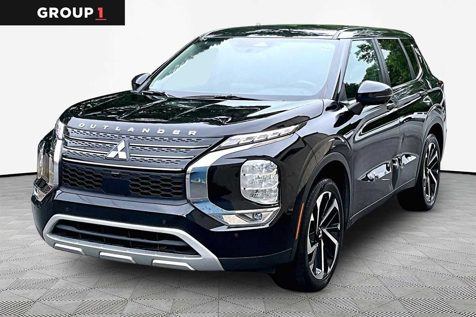 2022 Mitsubishi Outlander SE 2WD's photo
