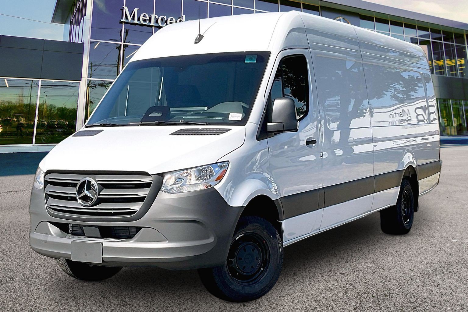 New 2026 Arctic White Mercedes-Benz Cargo 170 WB image 14