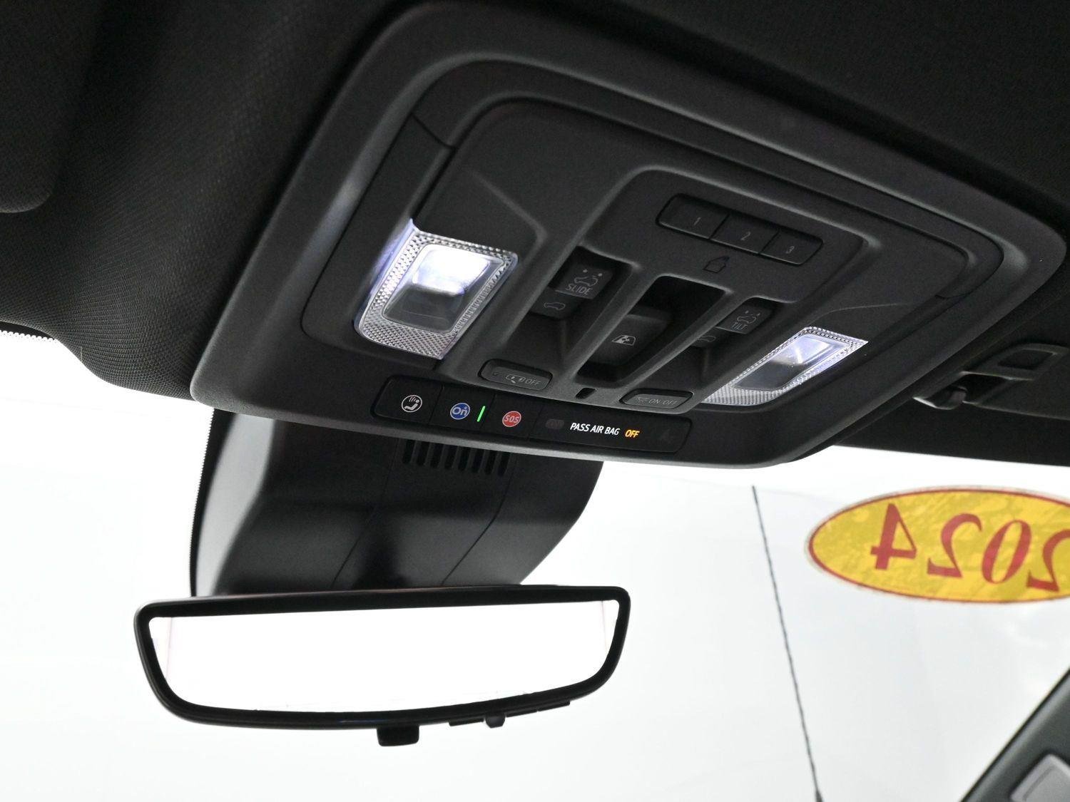 Used 2024 Summit White GMC AT4 image 26