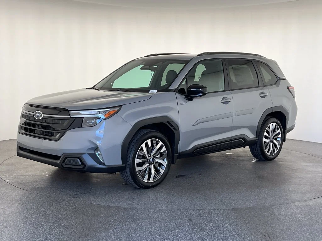 New 2026 RIVER ROCK PEARL Subaru Touring Hybrid image 9