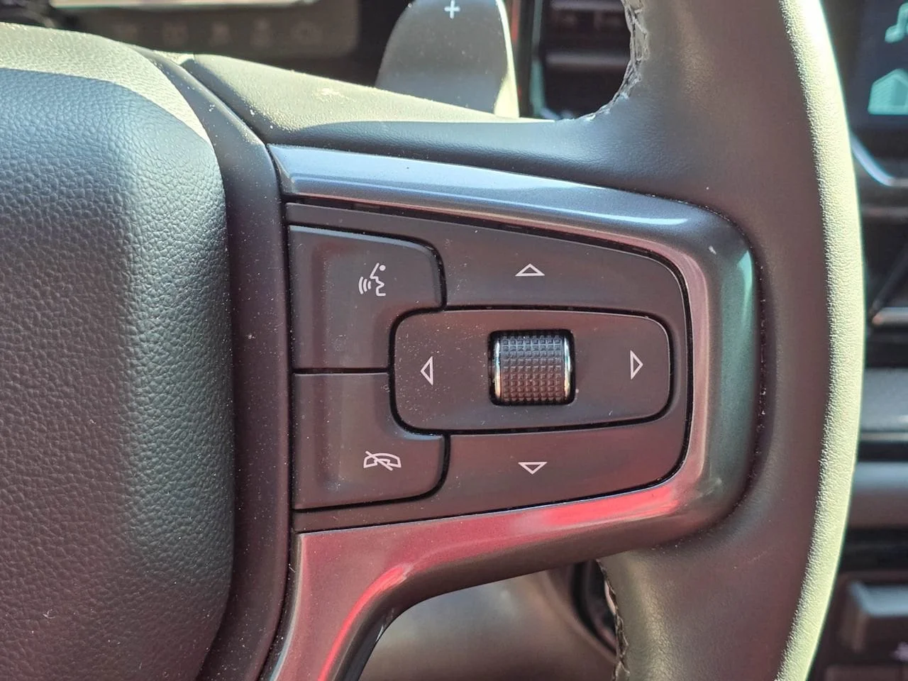 Used 2024 Black Chevrolet ZR2 image 22